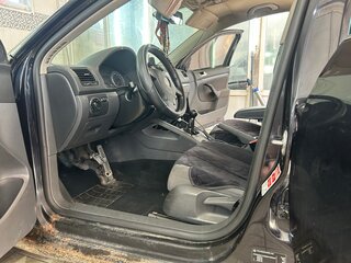 2008 Volkswagen Jetta V, чёрный, 400000 рублей, вид 2