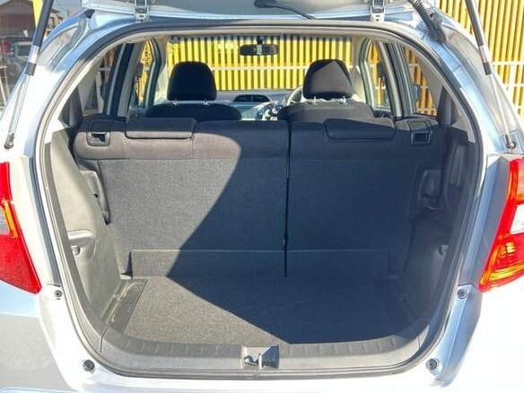 2012 Honda Fit II, серый, 610000 рублей - вид 14