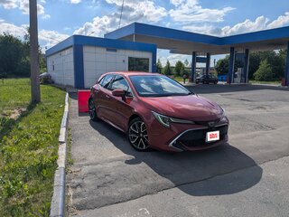 2018 Toyota Corolla Sport XII (E210), красный, 1750000 рублей, вид 1