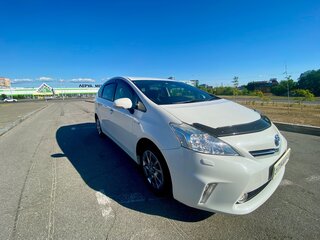 2014 Toyota Prius Alpha I (ZVW40/41), белый, 1090000 рублей, вид 4