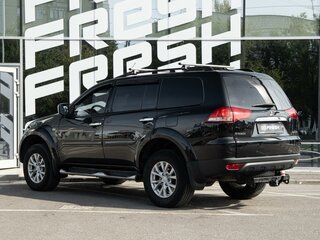 2015 Mitsubishi Pajero Sport II Рестайлинг, чёрный, 1799000 рублей, вид 2