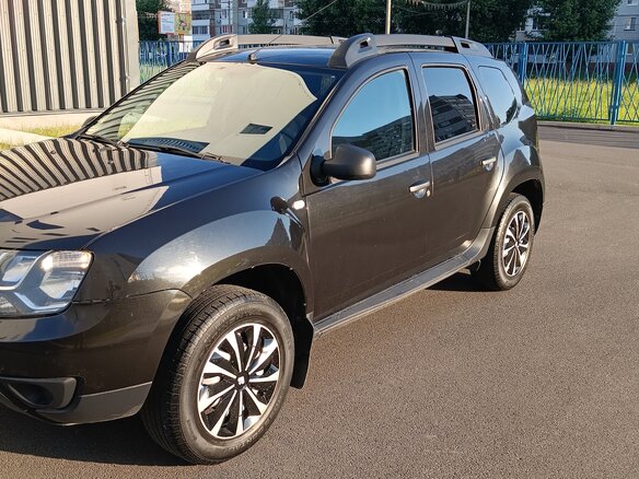 2017 Renault Duster I Рестайлинг, чёрный, 1050000 рублей