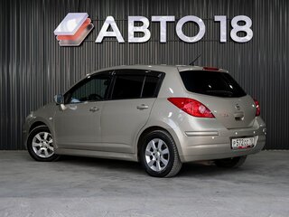 2011 Nissan Tiida I Рестайлинг, бежевый, 759000 рублей, вид 4