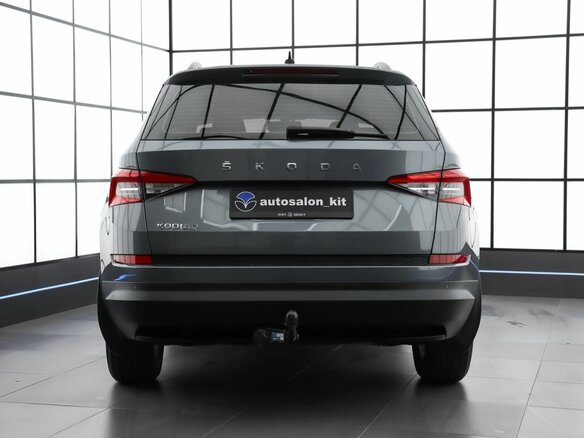 2020 Skoda Kodiaq I, серый, 2075000 рублей - вид 5