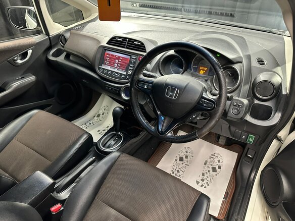 2011 Honda Fit Shuttle I, белый, 889000 рублей - вид 11
