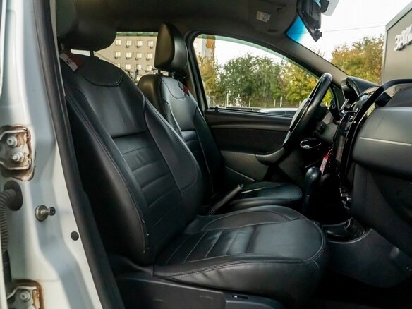 2016 Renault Duster I Рестайлинг, белый, 860000 рублей - вид 18