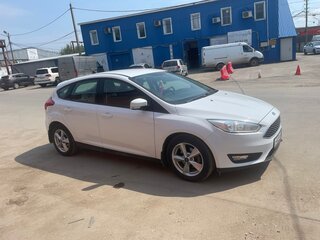 2017 Ford Focus III Рестайлинг, белый, 1500000 рублей, вид 5
