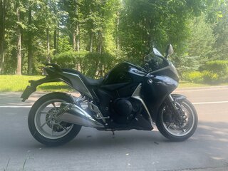 2011 Honda VFR 1200, чёрный, 820000 рублей, вид 4