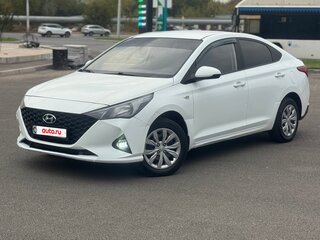 2020 Hyundai Solaris II Рестайлинг, белый, 967000 рублей, вид 2