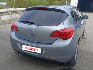 2011 Opel Astra J, серебристый, 575000 рублей, вид 5