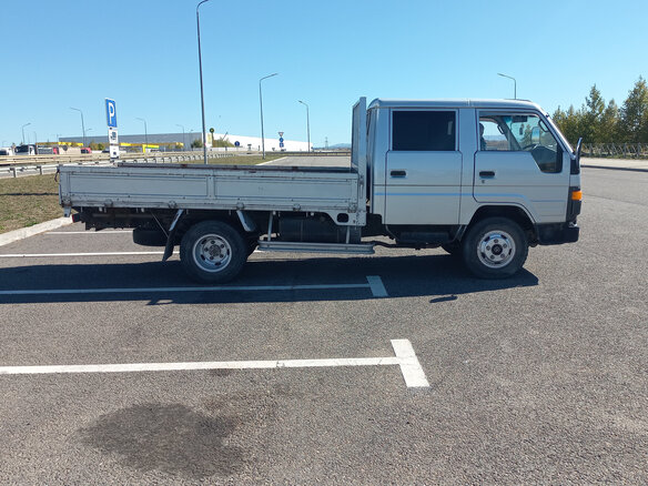 1991 Toyota Dyna, серый, 1100000 рублей - вид 20
