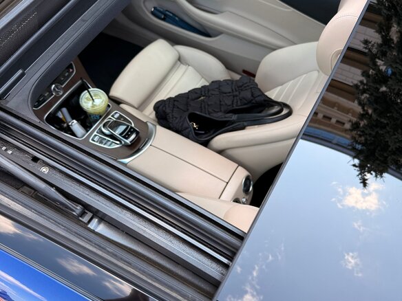2019 Mercedes-Benz C-Класс 200 IV (W205) Рестайлинг, синий, 3800000 рублей - вид 9