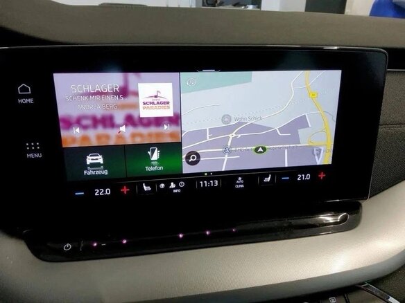 2022 Skoda Octavia IV (A8), серебристый - вид 11