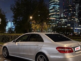 2010 Mercedes-Benz E-Класс 200 5G-Tronic IV (W212, S212, C207), серебристый, 1999999 рублей, вид 5