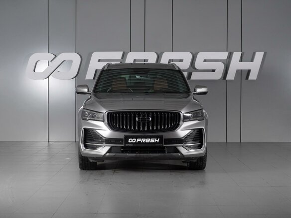 2023 Geely Monjaro (Xingyue L) I, серебристый, 3399000 рублей - вид 2
