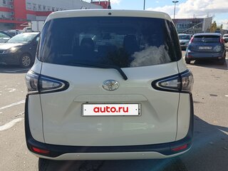 2021 Toyota Sienta II Рестайлинг, белый, 1500000 рублей, вид 3