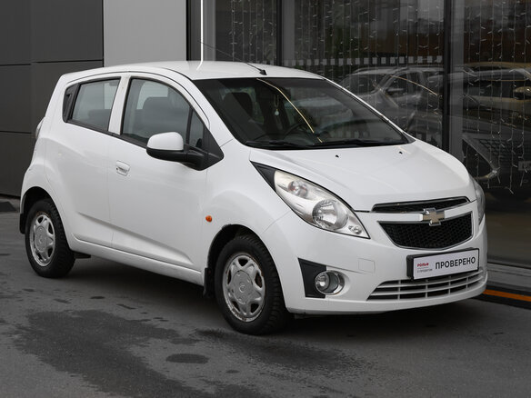 2012 Chevrolet Spark III, белый, 649000 рублей - вид 2