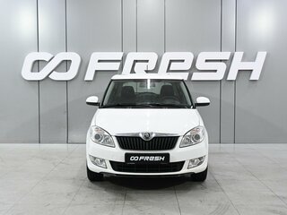 2013 Skoda Fabia II Рестайлинг, белый, 725000 рублей, вид 3