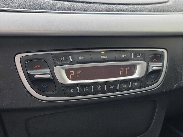 2010 Renault Fluence I, синий, 570000 рублей - вид 13