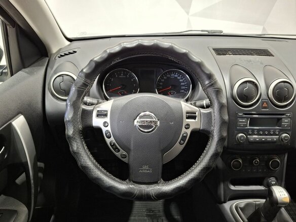 2013 Nissan Qashqai I Рестайлинг, серебристый, 1110000 рублей - вид 9