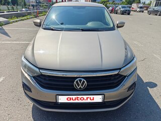 2021 Volkswagen Polo VI, коричневый, 1130000 рублей, вид 3
