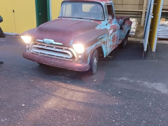 1957 Chevrolet Apache, голубой, 4228157 рублей