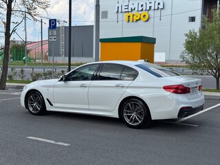 2018 BMW 5 серии 520d xDrive VII (G30/G31/G38), белый, 2850000 рублей, вид 5