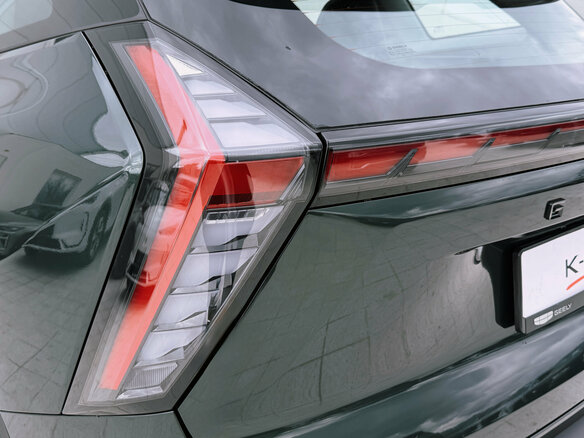 2026 Geely Atlas II, зелёный - вид 3