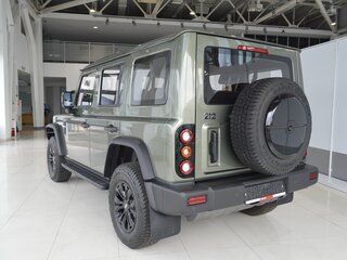 2026 212 T01, зелёный, 4880000 рублей, вид 4