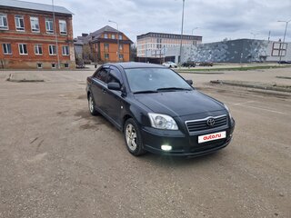 2005 Toyota Avensis II, чёрный, 750000 рублей, вид 3