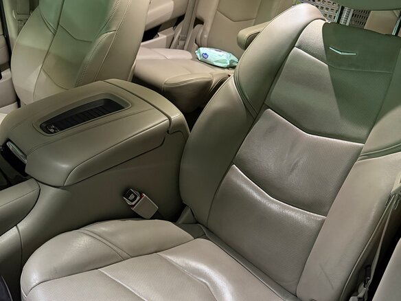 2018 Cadillac Escalade IV, бежевый, 4140000 рублей - вид 23