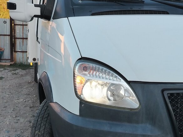 2009 ГАЗ ГАЗель (3302), белый, 1070000 рублей - вид 3