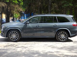 2025 Mercedes-Benz GLS 450 d II (X167) Рестайлинг, серый, 15890000 рублей, вид 4