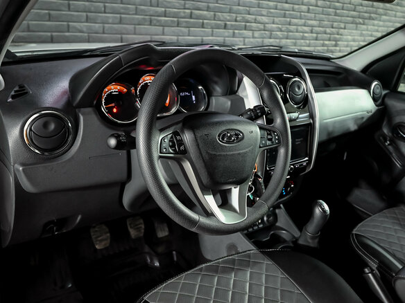 2024 Lada (ВАЗ) Largus Cross I Рестайлинг, белый, 1320000 рублей - вид 12