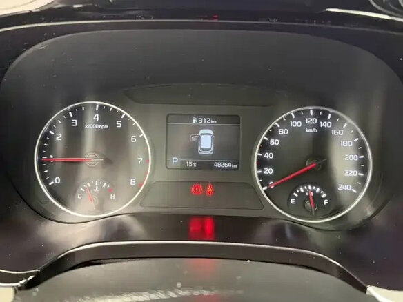 2021 Kia KX3, белый, 1323000 рублей - вид 12