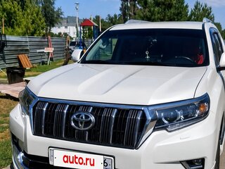2013 Toyota Land Cruiser Prado 150 Series, белый, 3300000 рублей, вид 2