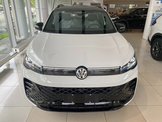 2026 Volkswagen Tiguan L Pro III (China Market), белый, 4890000 рублей, вид 5