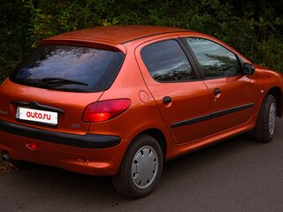 2001 Peugeot 206, оранжевый, 235000 рублей, вид 5