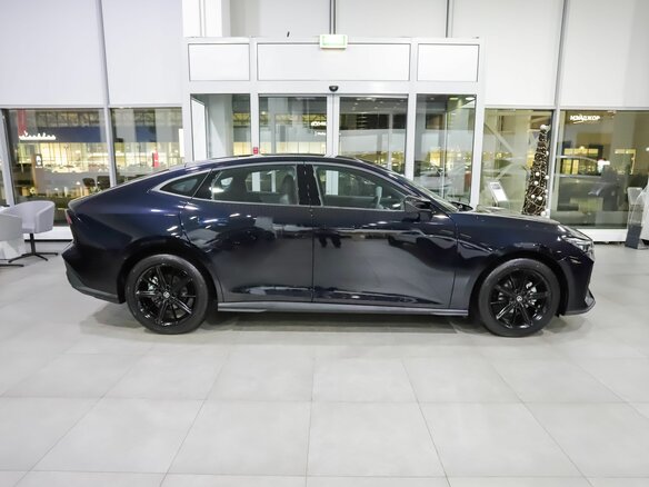 2024 Changan UNI-V I, чёрный - вид 5