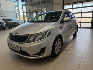 2012 Kia Rio III, серебристый, 886000 рублей, вид 3