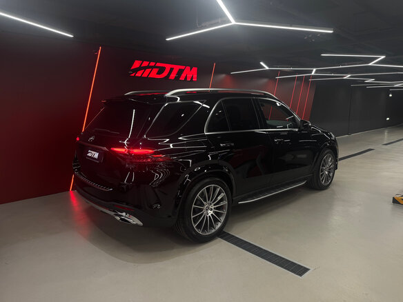 2025 Mercedes-Benz GLE 450 II (V167) Рестайлинг, чёрный, 13390000 рублей - вид 2