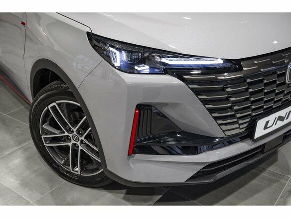 2026 Changan UNI-S I, серебристый, 3229900 рублей - вид 30