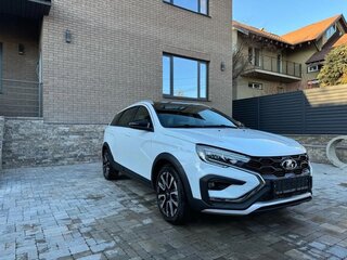 2024 Lada (ВАЗ) Vesta SW Cross I Рестайлинг (NG), белый, 1700000 рублей, вид 1