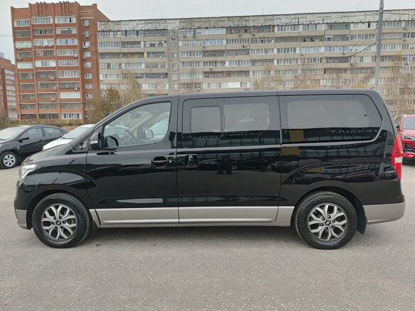 2021 Hyundai H-1 II Рестайлинг 2, чёрный, 3240000 рублей - вид 7