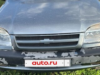 2005 Chevrolet Niva I, серый, 330000 рублей, вид 2