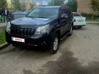 2013 Toyota Land Cruiser Prado 150 Series, чёрный, 2950000 рублей, вид 1