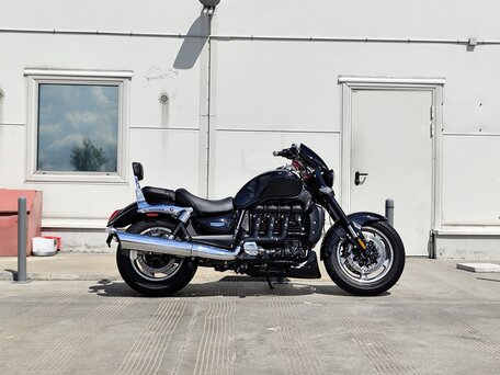 2017 Triumph Rocket III, чёрный, 1450000 рублей, вид 1