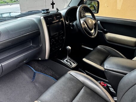 2014 Suzuki Jimny Kei car III Рестайлинг 2, чёрный, 1100000 рублей, вид 4