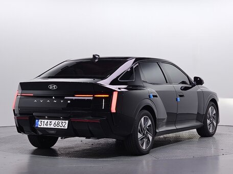2026 Hyundai Avante VIII, чёрный, 3200000 рублей, вид 3