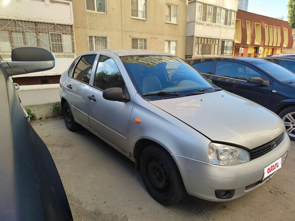 2008 Lada (ВАЗ) Kalina I, серебристый, 172000 рублей - вид 2